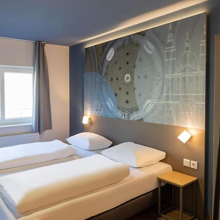 B&B Hotel Fulda-Hbf Экстерьер фото