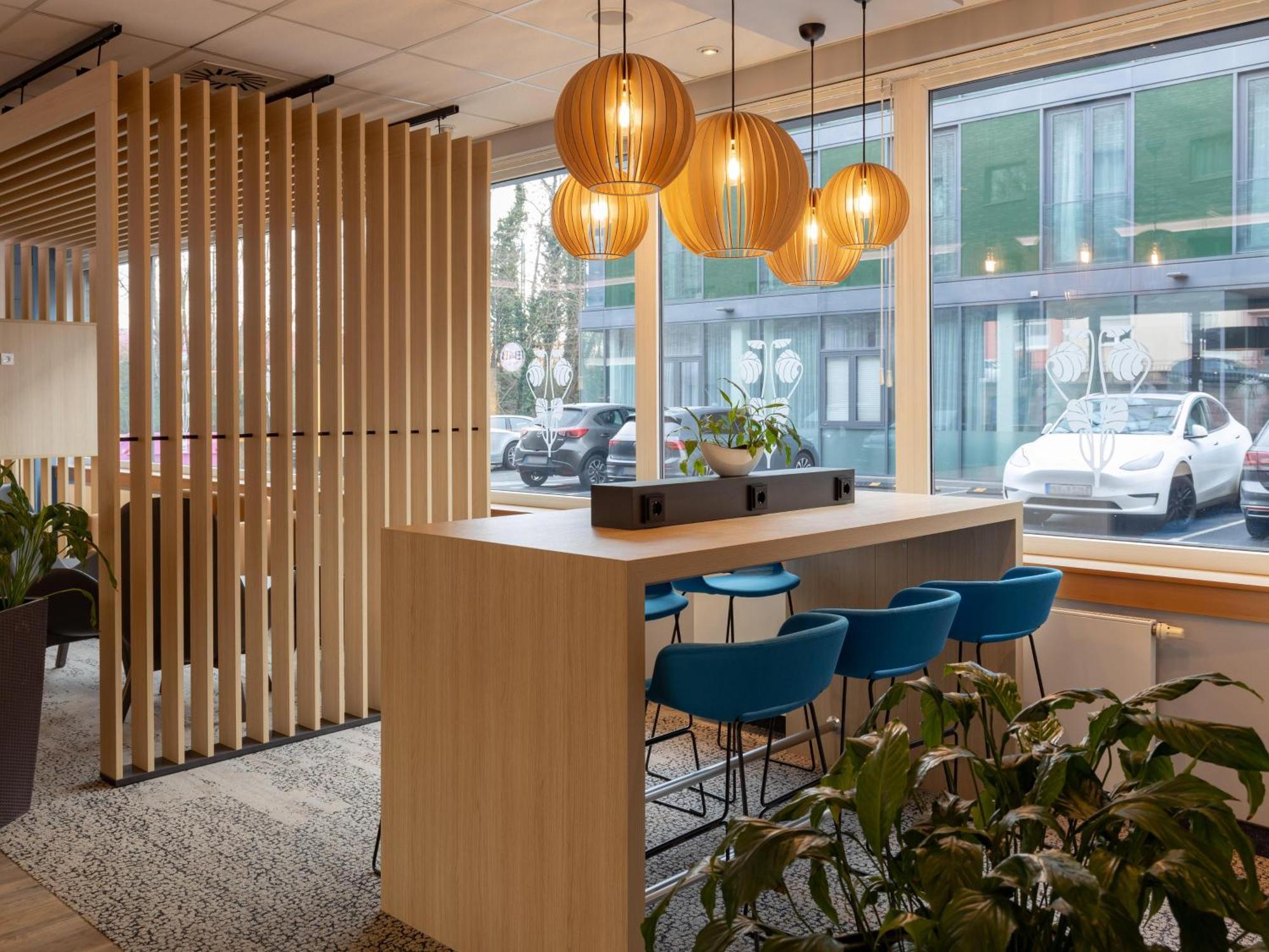B&B Hotel Fulda-Hbf Экстерьер фото