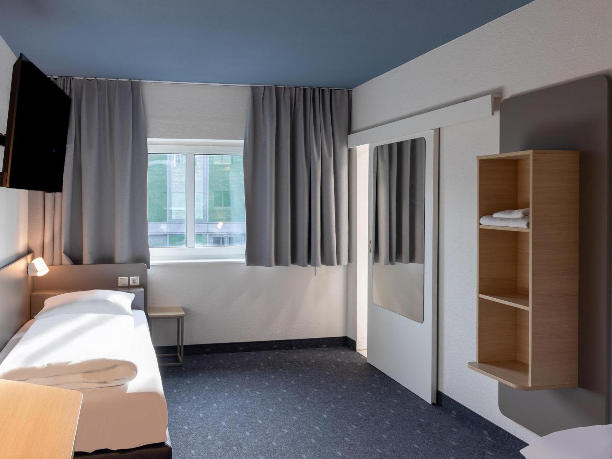B&B Hotel Fulda-Hbf Экстерьер фото