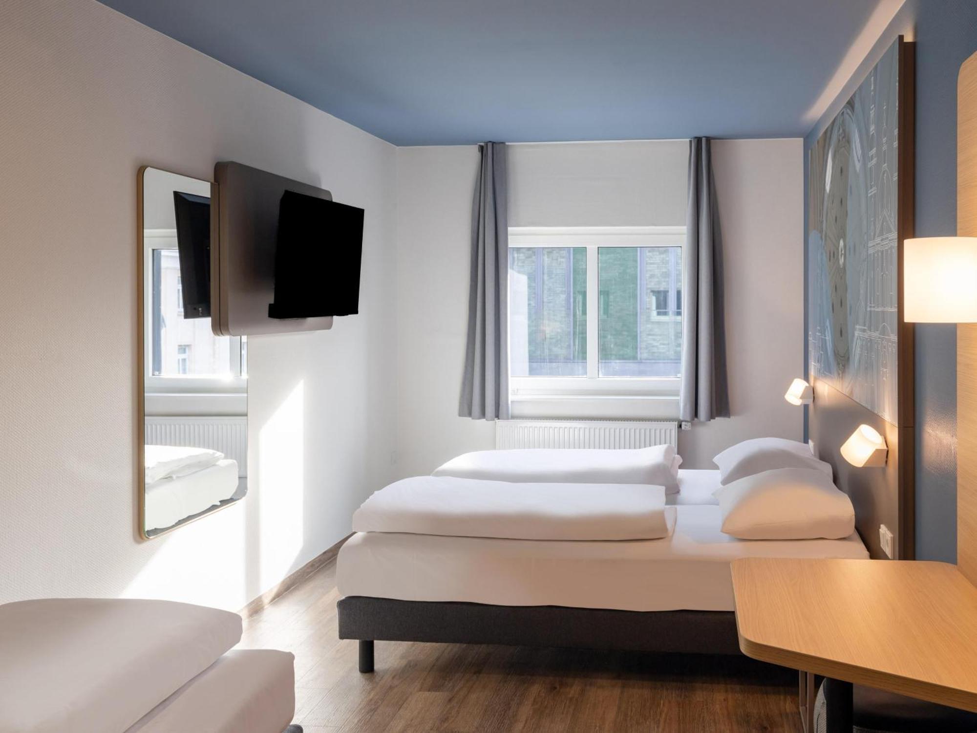 B&B Hotel Fulda-Hbf Экстерьер фото