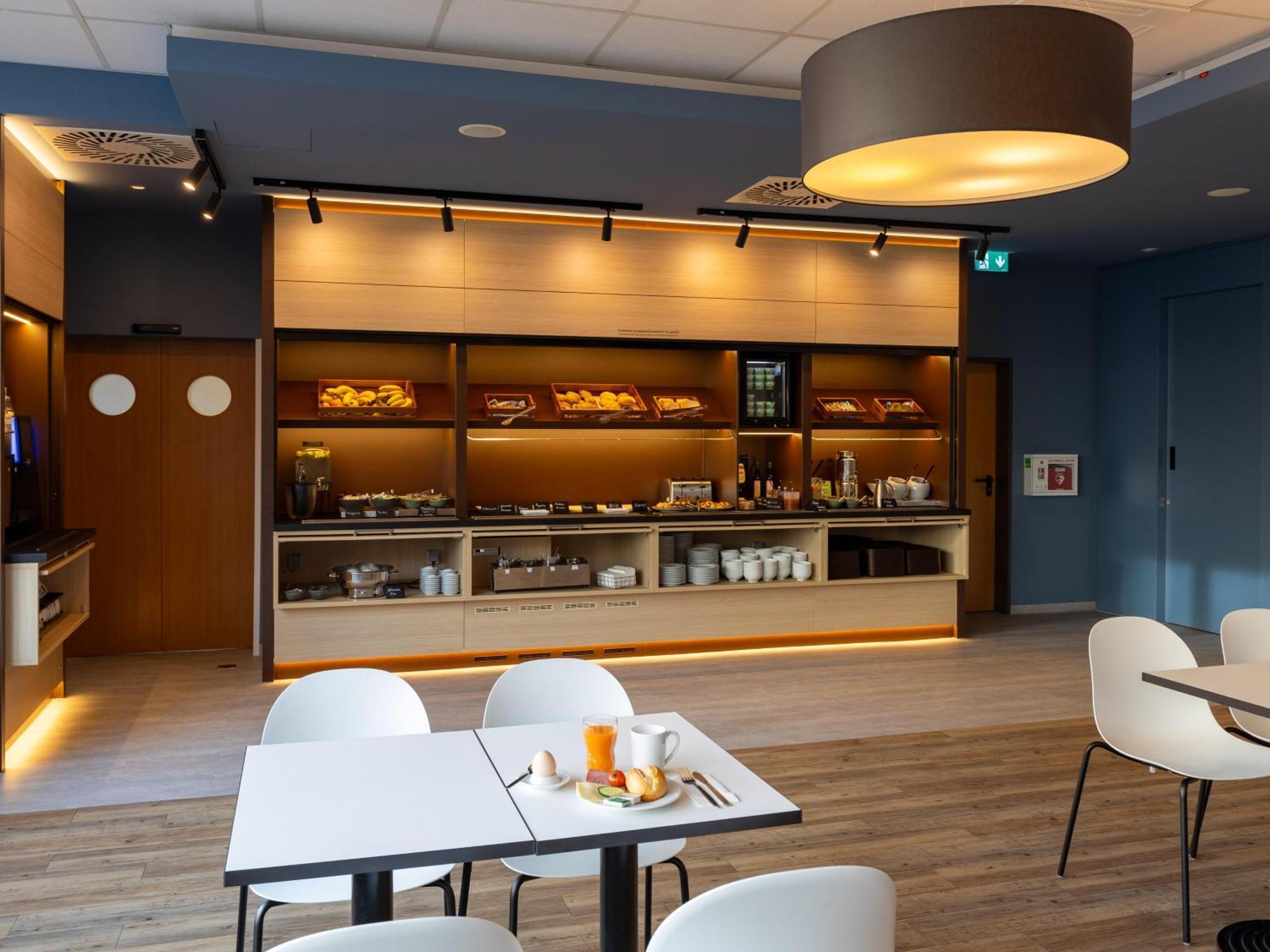 B&B Hotel Fulda-Hbf Экстерьер фото