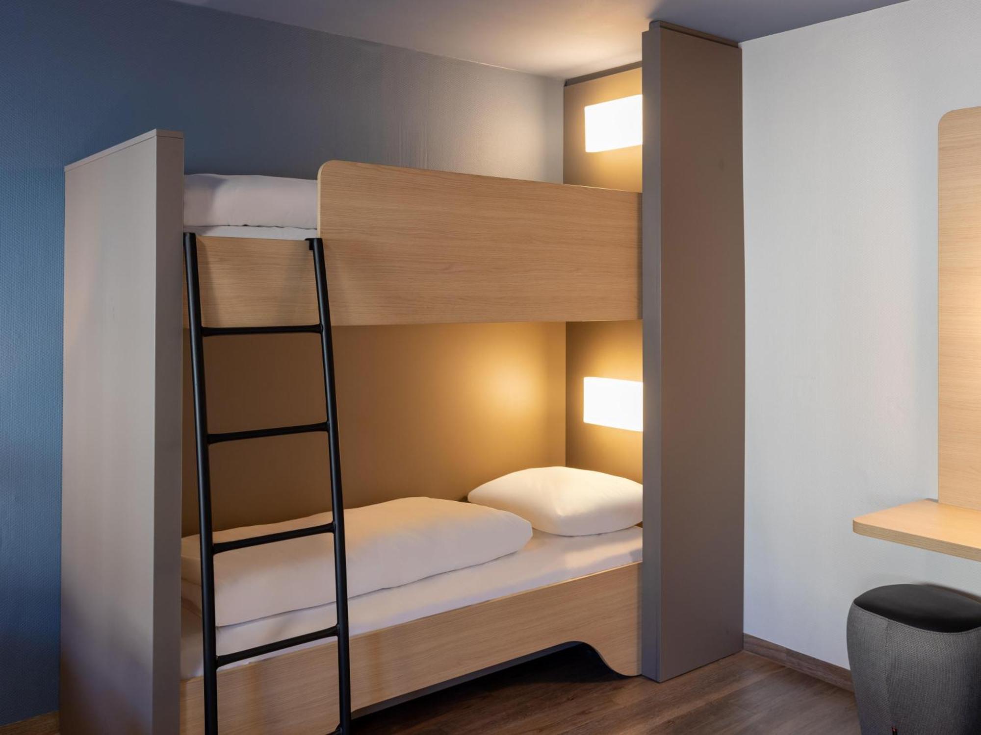 B&B Hotel Fulda-Hbf Экстерьер фото