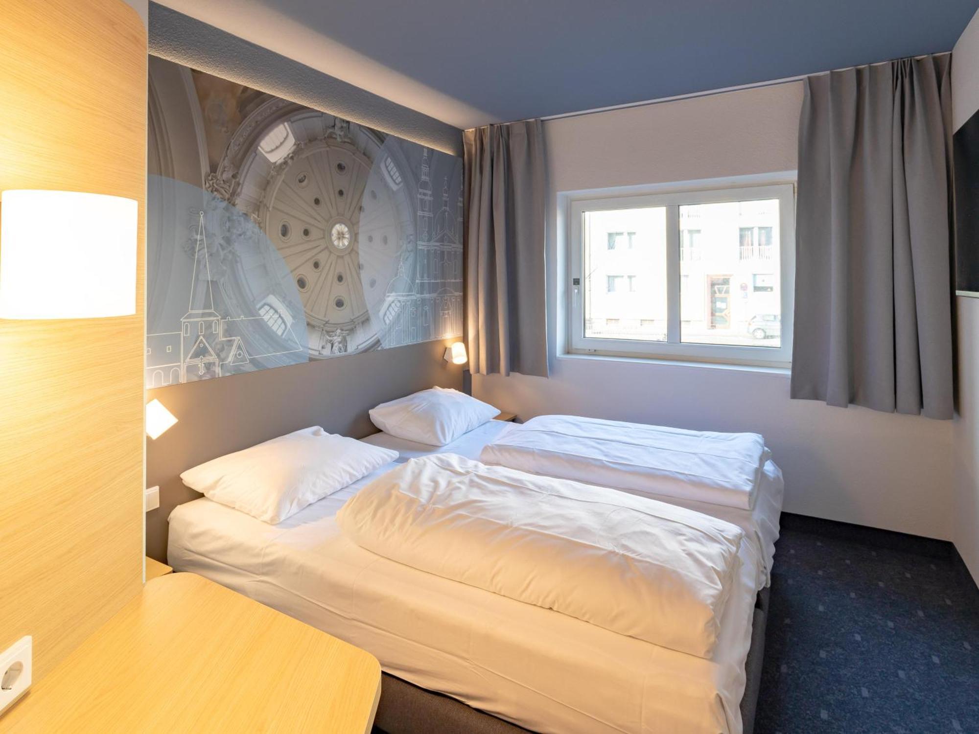 B&B Hotel Fulda-Hbf Экстерьер фото